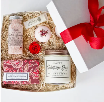 Valentines Day Luxury Spa Gift Box in Plymouth, MA | CAROLE'S FLOWERS AND GIFTS