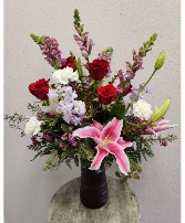 Valentine's Special 2023 Vase Arrangement