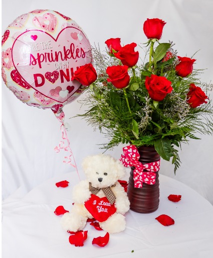 Valentines Trio Special Dozen Rose with plush & Balloon