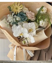 "Vanilla Ice Cream "Bouquet Elegant Wrap Bouquet