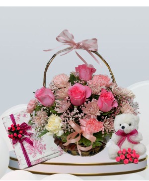 Valentine's Day #16 Floral Arrangement