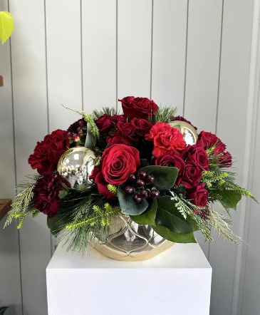 Very Merry Christmas  in Frisco, TX | PATTI ANN'S FLOWERS