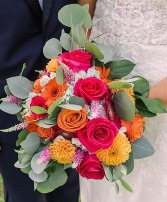 Vibrant and Elegant Bride's bouquet