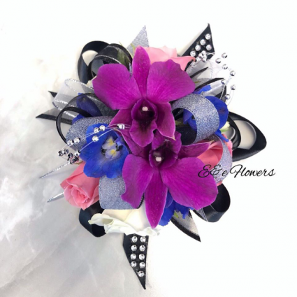 Vibrant Love Wrist Corsage