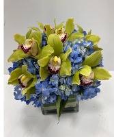vibrant orchid centerpiece