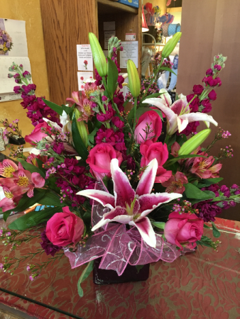 Vibrant Pinks Cube Arrangement