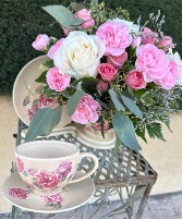 Victorian Teacup - Pink Teleflora