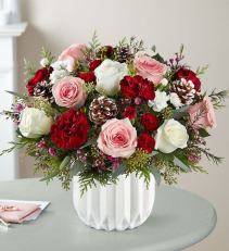 Vintage Chic Bouquet winter