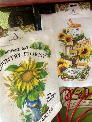 VINTAGE DISH TOWEL SET 100% COTTON TWO TOWEL SET.