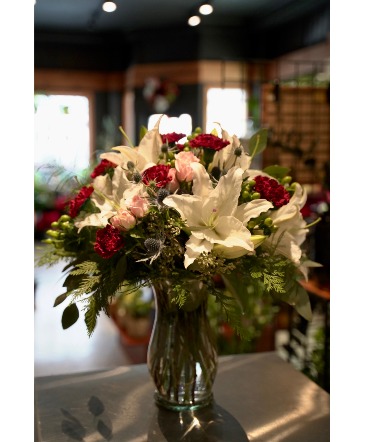 Vintage Romance  Locally Grown Lilies  in South Milwaukee, WI | PARKWAY FLORAL INC.