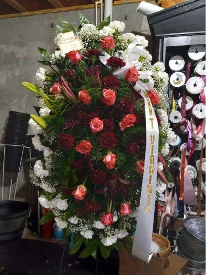 Virginia Standing Funeral Spray