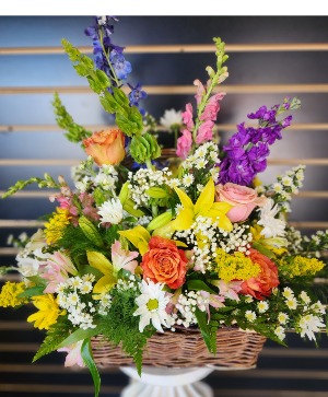 Vivid Blooms Basket 