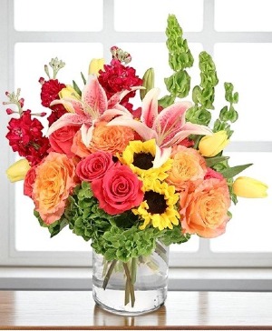 Vivid Daydream Vase Arrangement 