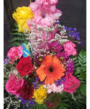 Vivid Splendor Floral Arrangement Vase Arrangement 