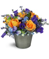 VIVID SPLENDOR FRESH ARRANGEMENT
