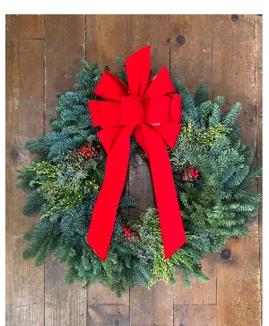 W2 Mixed Greens Wreath 