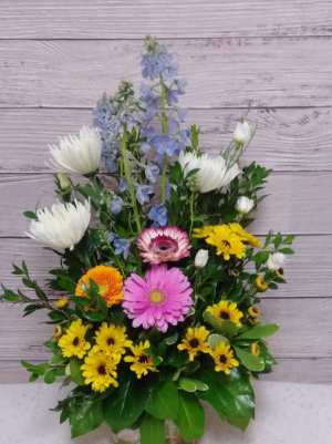 Walk with Me Through the Garden in San Rafael, CA | BURNS FLORIST Walk with Me Through the Garden in San Rafael, CA | BURNS FLORIST