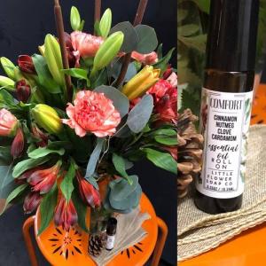 Warm cinnamon spice floral w/ essential oil Flower vase