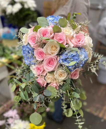 Wedding Bouquet Flower Arrangement