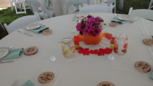Wedding table  flowers  
