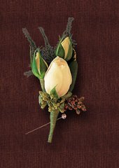 ROSE & TWO BUDS Boutonniere