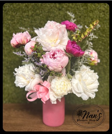 Weekly Special Assorted Peonies in Bryan, TX | NAN'S BLOSSOM SHOP Weekly Special Assorted Peonies in Bryan, TX | NAN'S BLOSSOM SHOP
