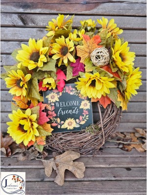 Welcome Friends Grapevine Wreath 