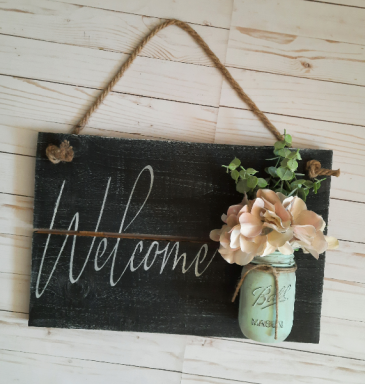 Welcome Sign with Mason Jar Farmhouse/Cottage Chic Decor