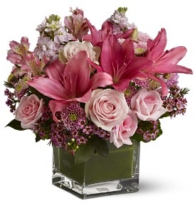 WF172 Pink Mini Roses & Lilies