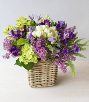 Whimsically Spring Spring Collection in Oakville, ON | ANN'S FLOWER BOUTIQUE-Wedding & Event Florist Whimsically Spring Spring Collection in Oakville, ON | ANN'S FLOWER BOUTIQUE-Wedding & Event Florist