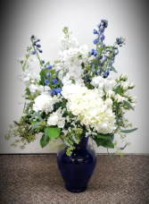 Whispering Blues and Whites  FHF-M03 Fresh Floral Vase Arrangement