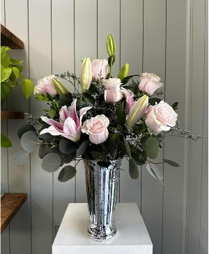 Whispering Pink Roses & Lilies 