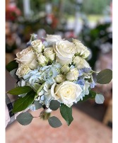 White and Blue Handheld bouquet