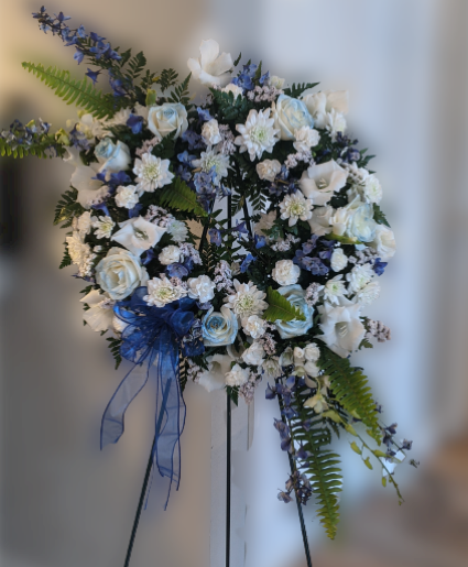 white and blue wreath 