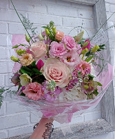 White and Pink Bouquet Designer's Choice