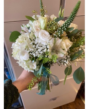 WHITE AND TEAL PROM PROM