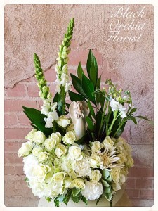 White Angel Funeral in Baytown, TX | Black Orchid Florist LLC