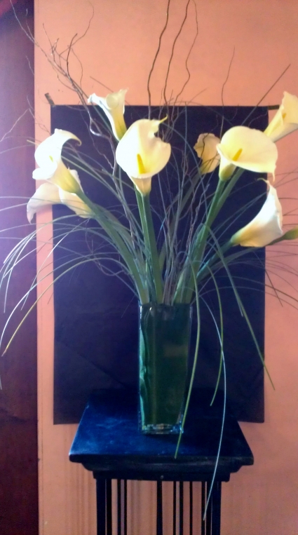 White Calla Lilies Flower arrangement