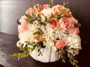 WHITE CERAMIC PUMPKIN HALLOWEEN 