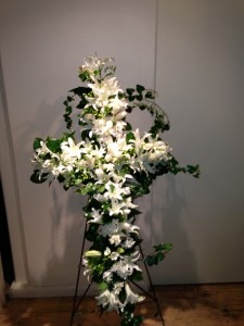 White Roses & Lilies ve-109