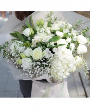 White flower bouquet  
