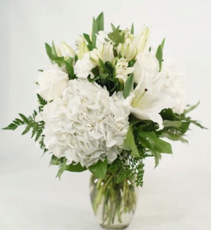 White Luxe Bouquet  Vase 