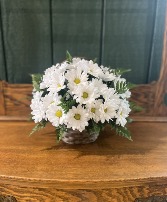 White Meadow Daisy Basket 