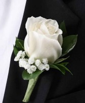White rose boutonniere 