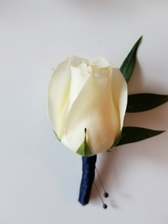 White Rose Boutonnierre