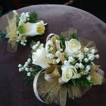 WHITE ROSE CORSAGE /GOLD SHEER CORSAGE AND BOUT SET