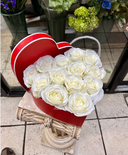 White Rose Heart Box 