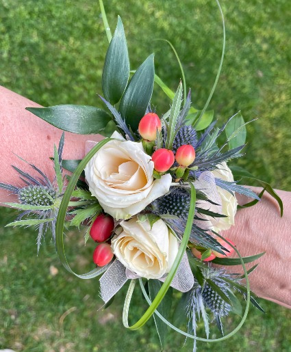 White Rose & Thistle Corsage Wristlet 