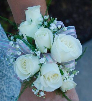 White sweetheart rose corsage 