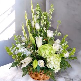 White Whisper Basket 
